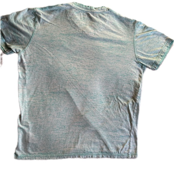 Eighty One Men’s Basic Tee | Soft Minimal Shirt | Everyday Essential - Picture 3 of 6